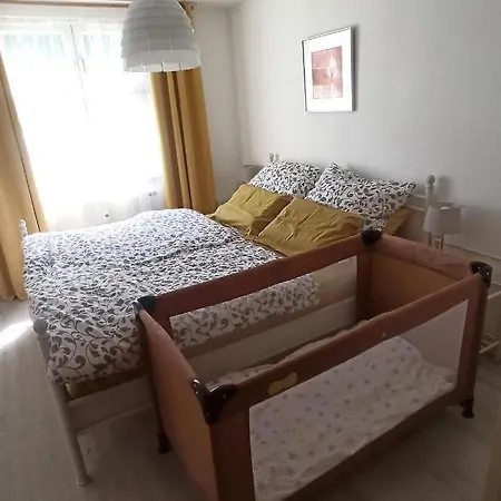 Fewo - Charmante 2 Zimmer Wohnung Mitten In Markdorf Extérieur photo