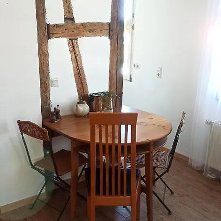 Fewo - Charmante 2 Zimmer Wohnung Mitten In Markdorf Extérieur photo