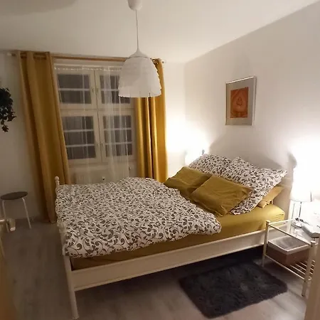 Fewo - Charmante 2 Zimmer Wohnung Mitten In Markdorf Extérieur photo